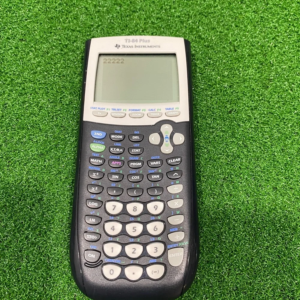 Texas Instruments Calculator TI-84 Plus - Picture 3 of 4